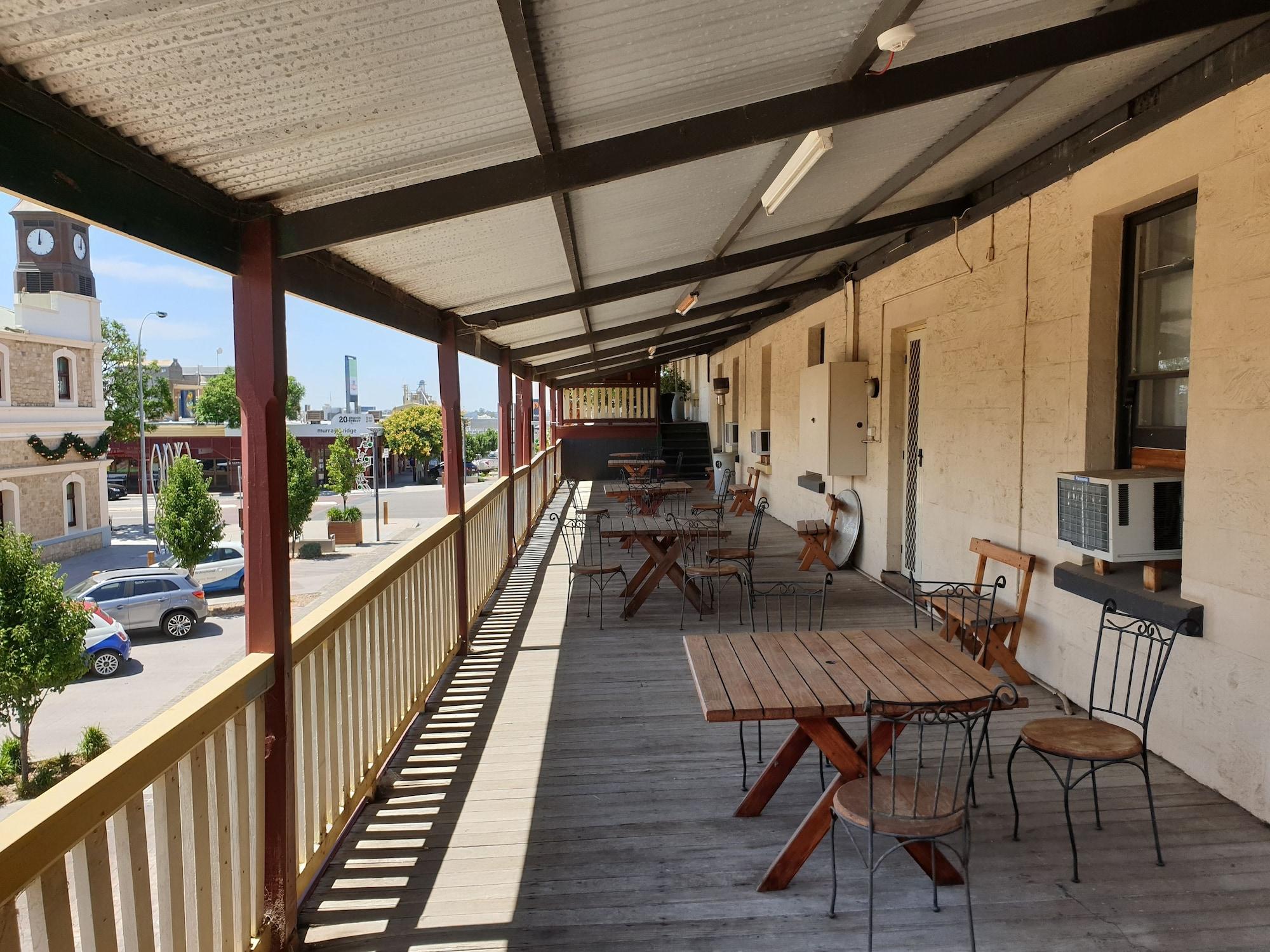 Balcony On Sixth Lodge Murray Bridge Dış mekan fotoğraf