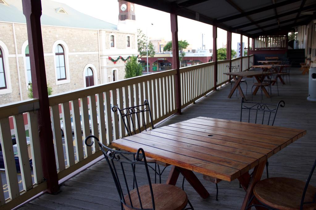 Balcony On Sixth Lodge Murray Bridge Dış mekan fotoğraf